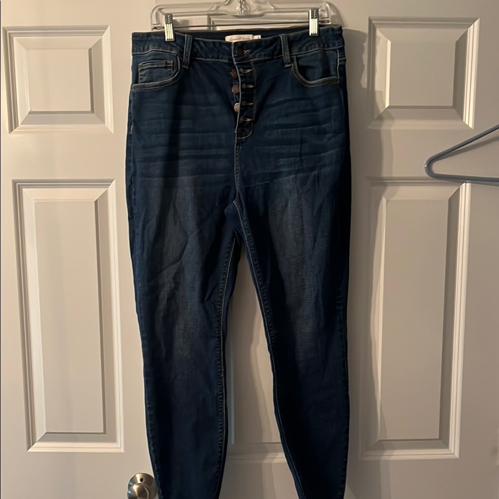 High Rise Blue Jeans with Slim Fit